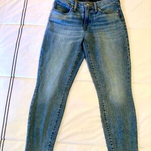 Lucky Brand Women's Light Blue Ankle Jeans